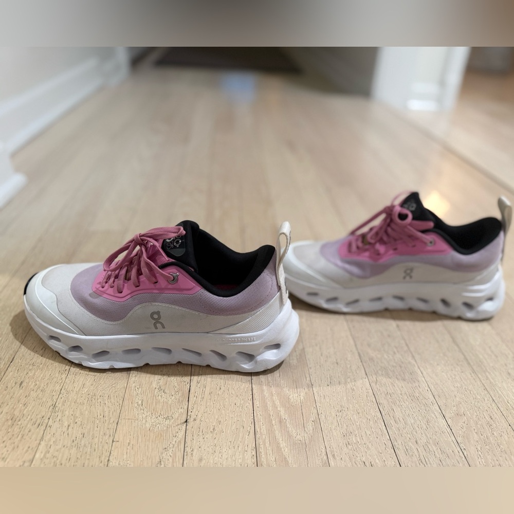 Loewe x On Cloudtilt 2.0 Women's Athletic Shoes in Pink, Purple + White 🩷 - Picture 4 of 9